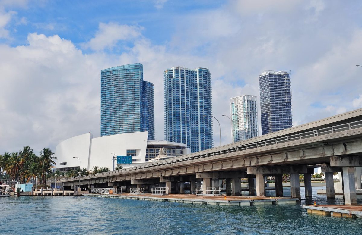 Tampa waterfront with boats and the downtown skyline